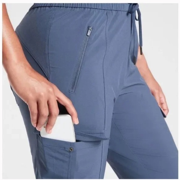 Athleta Women’s Blue Unbound Athleisure Jumpsuit Sz MT - Picture 3 of 13